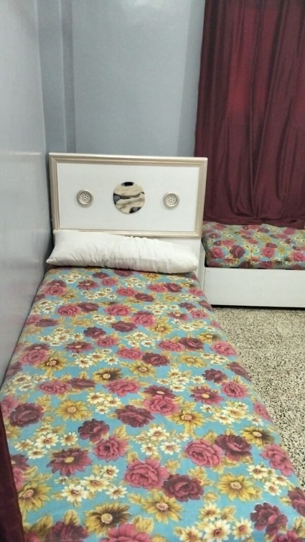 قسم بنات مكيف شقة رقم 53