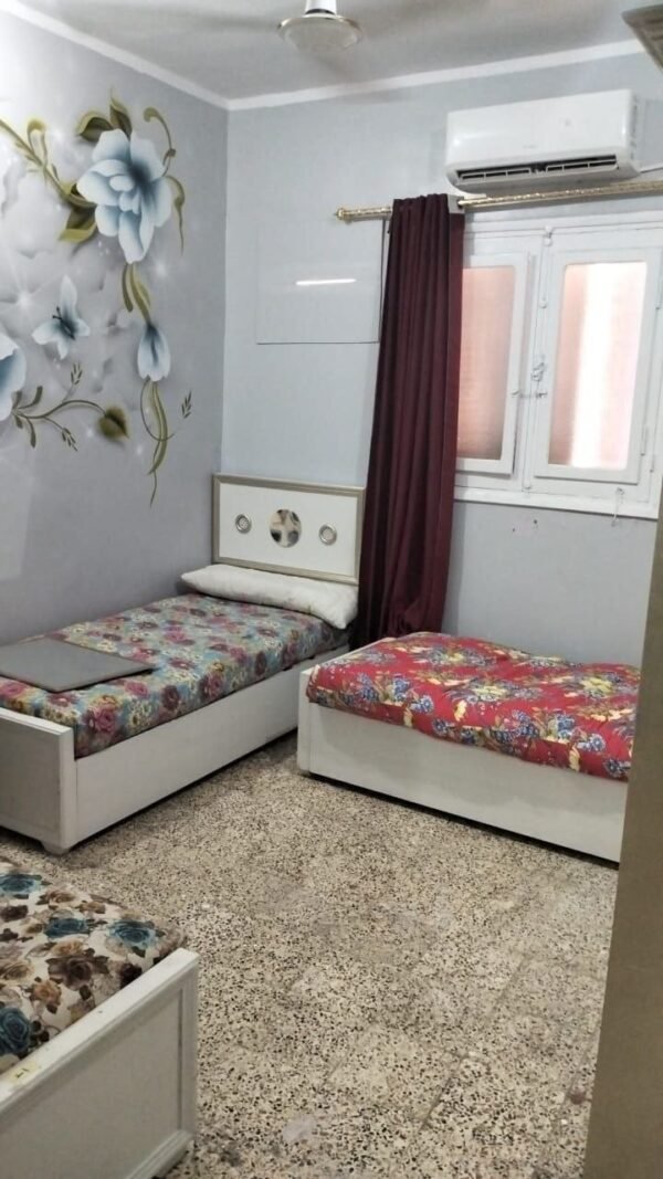 قسم بنات مكيف شقة رقم 53